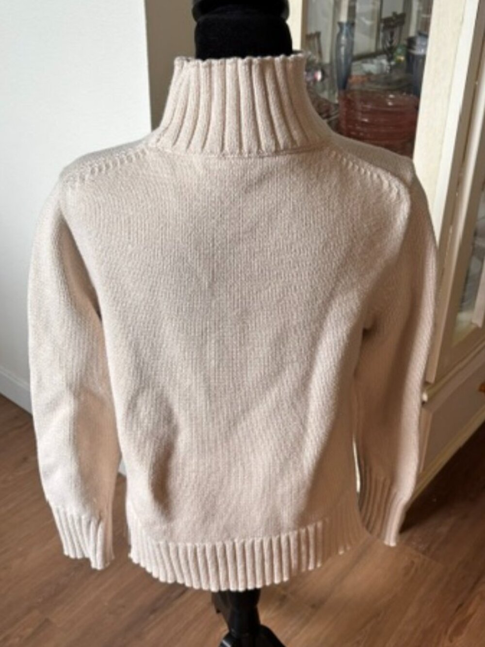 J Crew Cream 100% Cotton Heavy Knit Turtleneck Sweater EUC M - Picture 3 of 6
